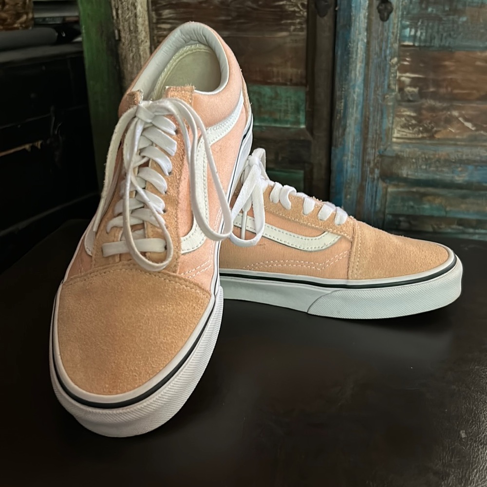 NEW Old Skool Gold Suede VANS Skate Sneakers Lace Up Women’s Size 8 Men’s 6.5